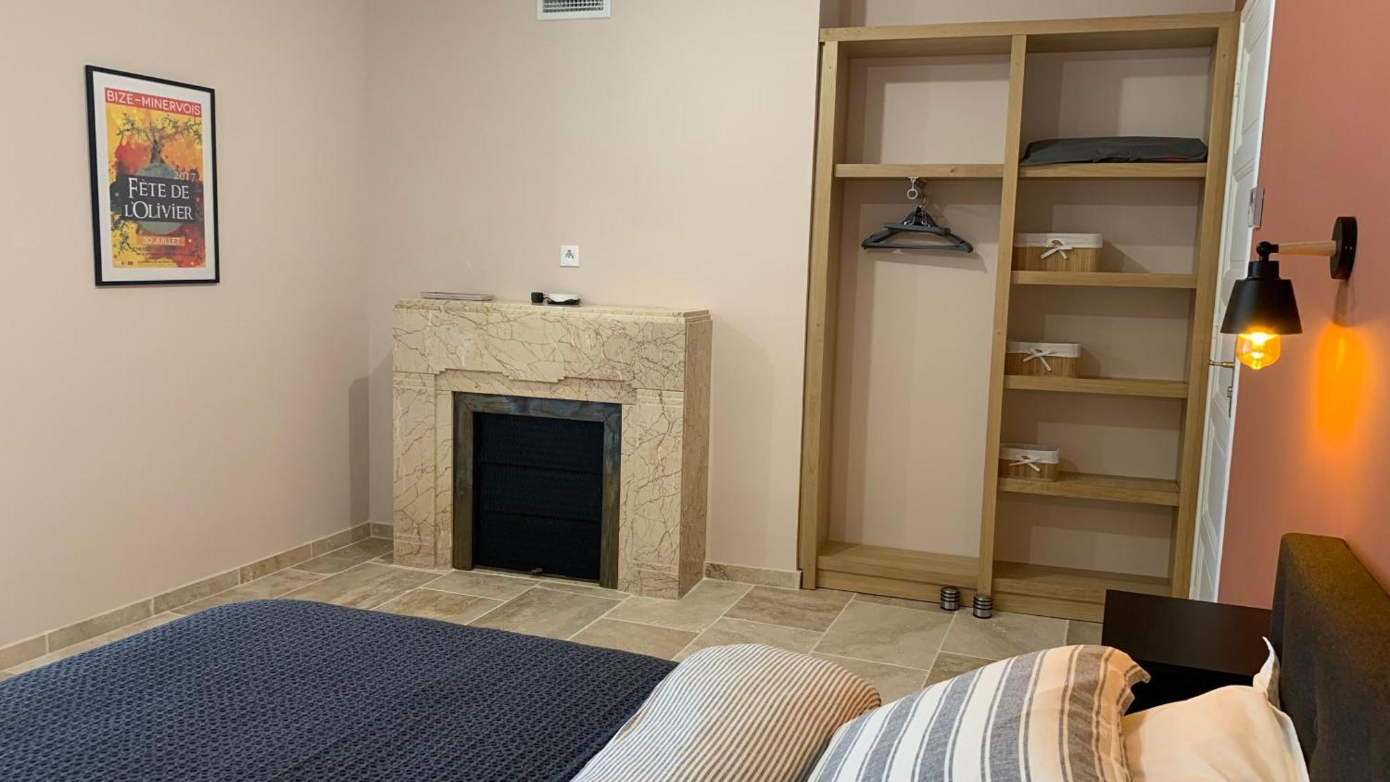 Logis De La Foulerie Acomodação com café da manhã Bize-Minervois Quarto foto